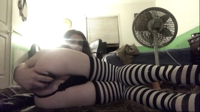 Amateur sissy plays sex toy big ass ass fuck